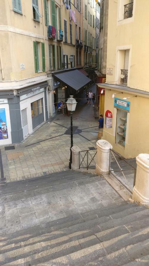 2 Bedroom Old Town Centre Nizza