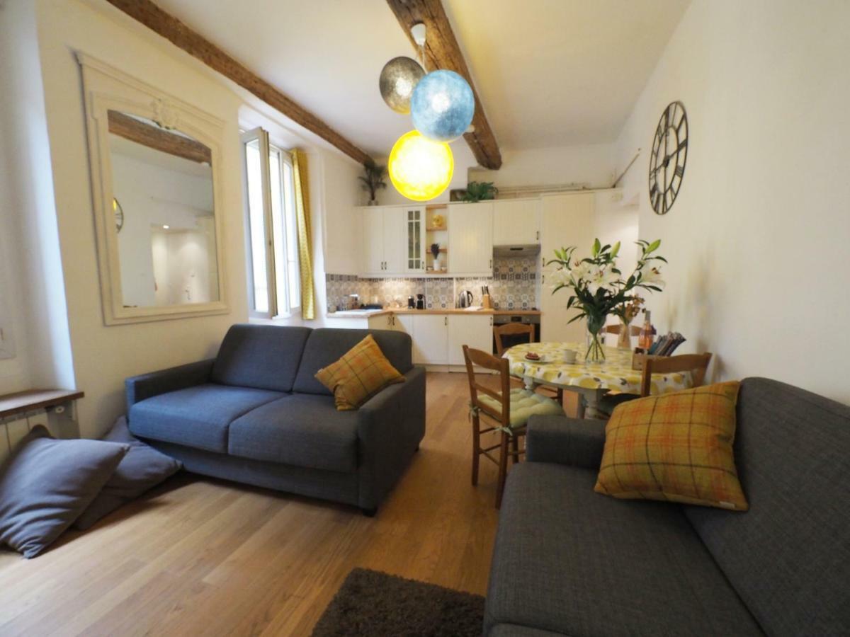 Apartment 2 Bedroom Old Town Centre Nizza